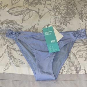New H &M never used baby blue bikini bottom runs small!!